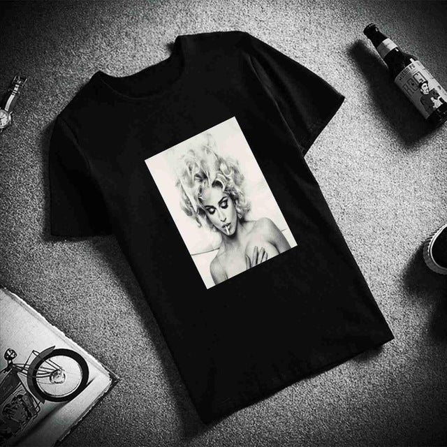 Fashion Short Sleeve T Shirt Madonna Black and White Art Printed 100% Cotton Top Tees Casual O Neck T-Shirt Unisex TShirt