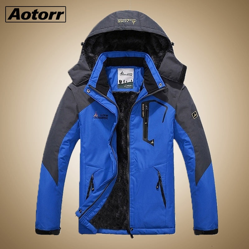 Men Winter Parkas Outdoor Hiking Thick Coat Mens Thermal Windbreaker Male Camping Skiing Sport Jacket Waterproof Windproof